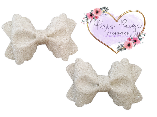 3.5" White Glitter Bow Set